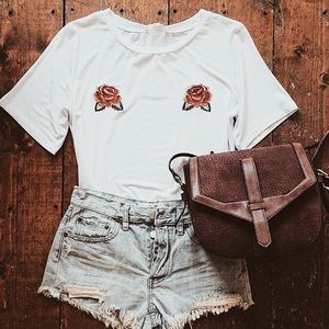 Honey Punch Rose Bitties Tee